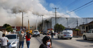 Los Angeles depo yangını Boyle Heights itfaiye müdahalesi